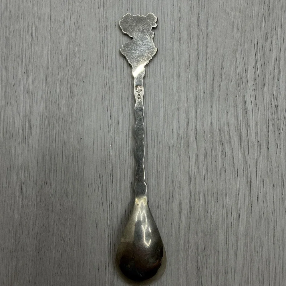 Iceland Reykjavik Souvenir Spoon Map Finial Twisted Stem Teardrop Bowl Vintage